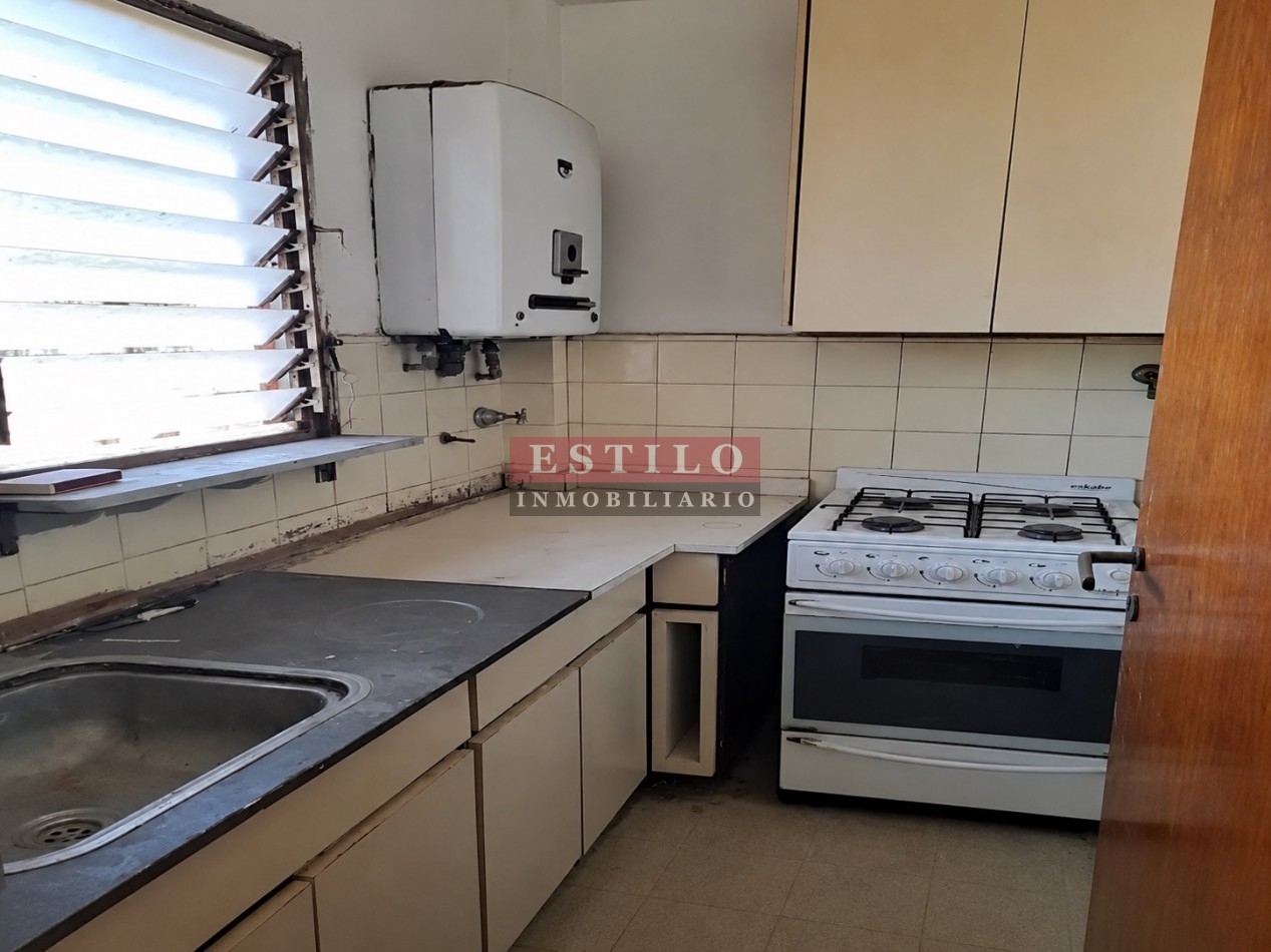 TUCUMAN 2900, VENTA DEPARTAMENTO DE DOS AMBIENTES A RECICLAR