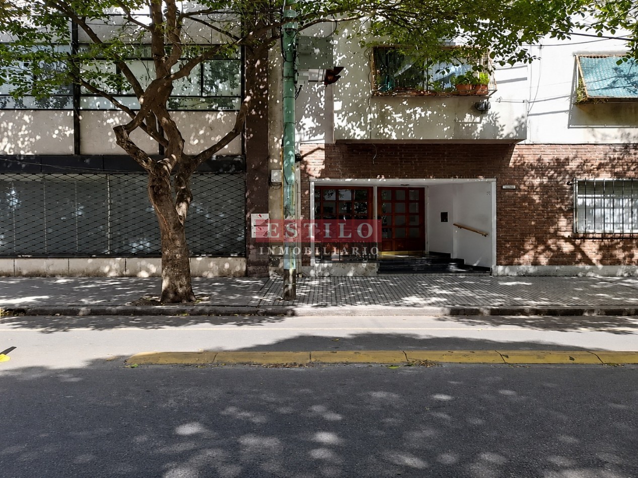 TUCUMAN 2900, VENTA DEPARTAMENTO DE DOS AMBIENTES A RECICLAR