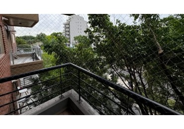 RUIZ HUIDOBRO 4600. Venta, Excelente depto 1 amb al frente c/AMPLIO BALCON EDIFICIO CATEGORIA , 2 AÑOS DE ANTIGUEDAD, Av Balbin Av Triunvirato, Zona de Muchos  Espacio Verdes