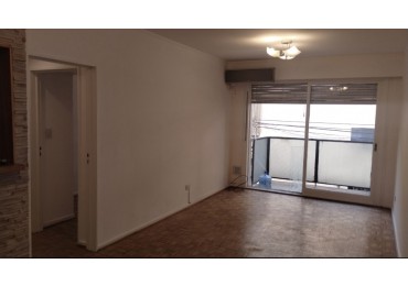 LARREA 1300, VENTA DEPARTAMENTO DE TRES AMBIENTES