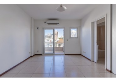 LUIS VIALE 2000, VENTA DEPARTAMENTO DE UN AMBIENTE 