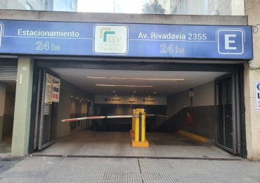 AV. RIVADAVIA 2300, VENTA COCHERAS EN ZONA COMERCIAL