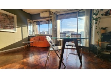 SAAVEDRA 100, VENTA IMPECABLE DEPTO 1 AMB DIVISIBLE FRENTE BALCON