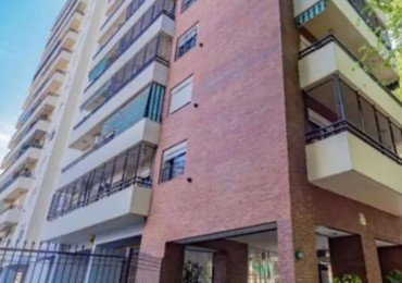 Hipolito Yrigoyen 3700, VENTA 2 AMB CFTE BALCON EDIFICIO 25 AÑOS CATEGORIA SUM SEGURIDAD