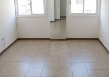 JUNIN 700, VENTA MONOAMBIENTE APTO PROF 2 VENTANAS AL FRENTE