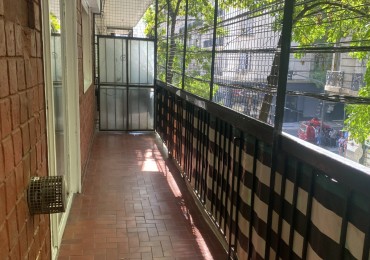 JUNIN 100, VENTA 2 AMB AL FRENTE BALCON CORRIDO