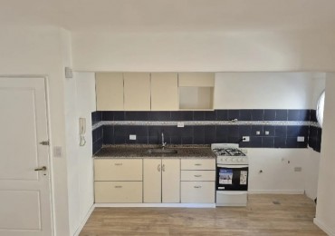 PERON 4100, VENTA IMPEC DEPTO 2 AMB A NUEVO APTO Prof/Vivienda Ideal Inversor Frente H.ITALIANO