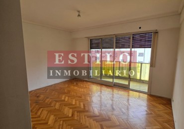 MANSILLA 2500, VENTA DE DEPARTAMENTO DE DOS AMBIENTES CON BALCON EN BARRIO NORTE